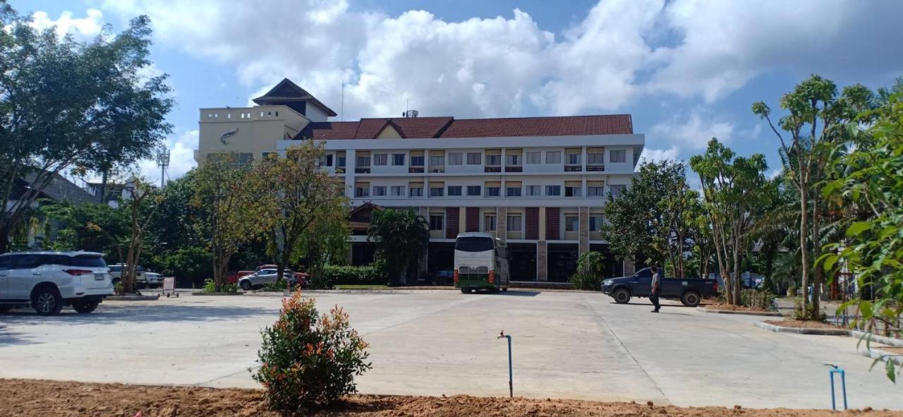 Nana Buri Hotel Chumphon Εξωτερικό φωτογραφία
