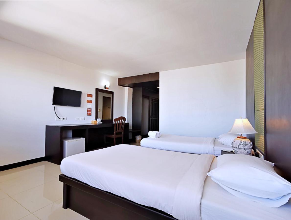Nana Buri Hotel Chumphon Εξωτερικό φωτογραφία