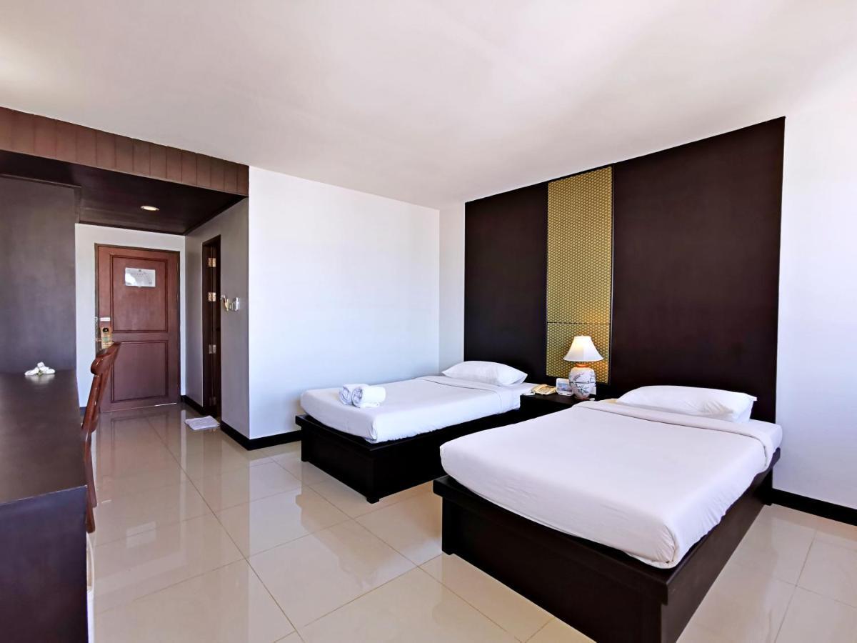 Nana Buri Hotel Chumphon Εξωτερικό φωτογραφία